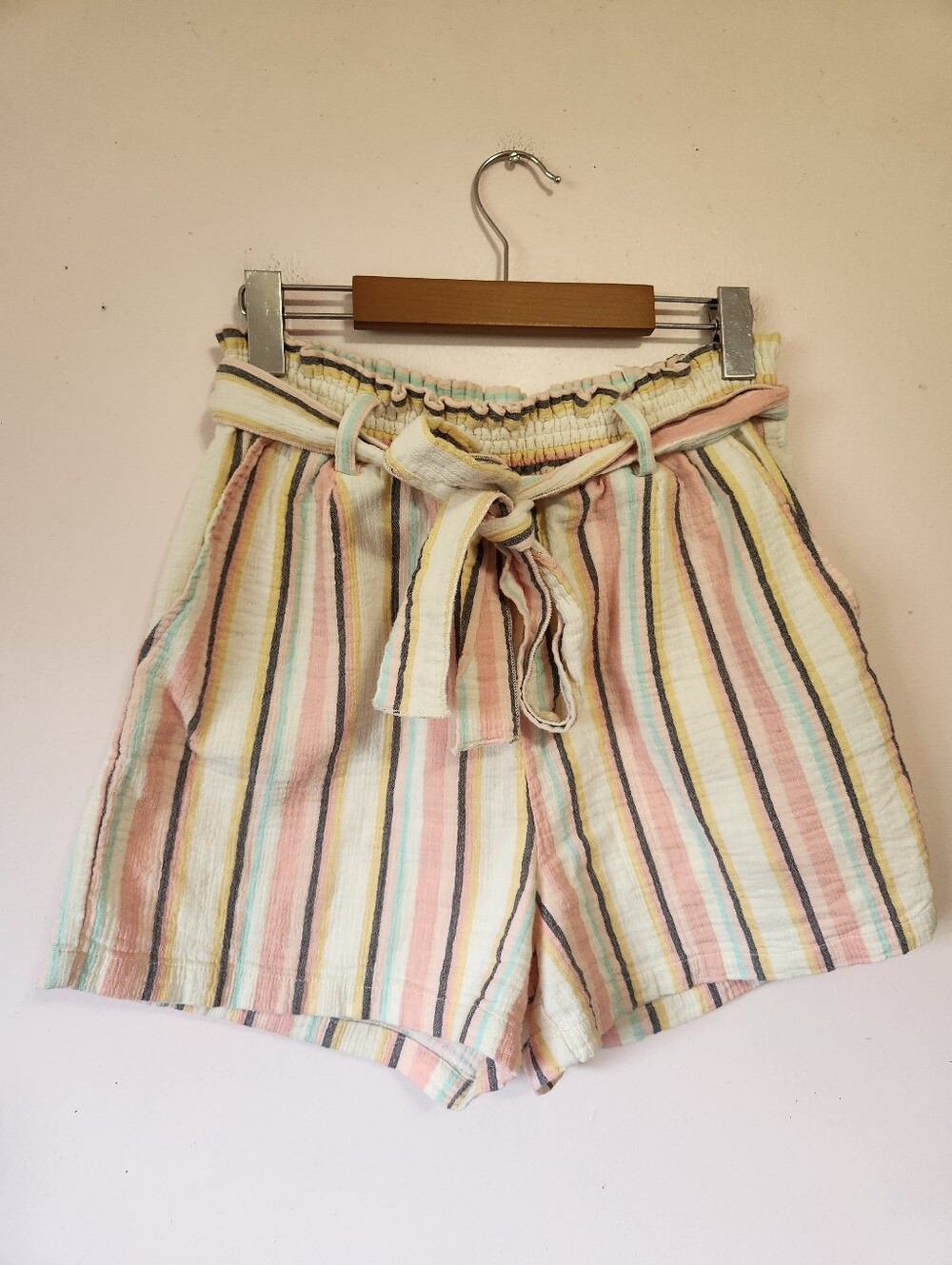 Kismet Pastel Striped 100% Cotton Gauze Paperbag Waist Shorts Tie Belt Size M